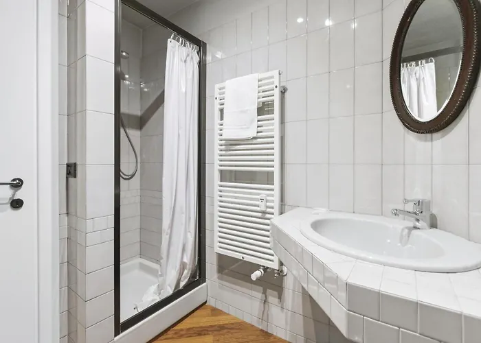 Apartamento Hostdomus - Architecture *